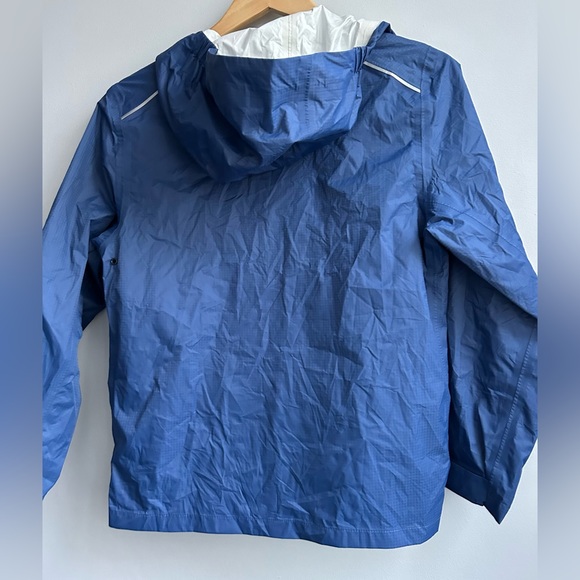 VINEYARD VINES youth size medium rain jacket - Picture 4 of 6